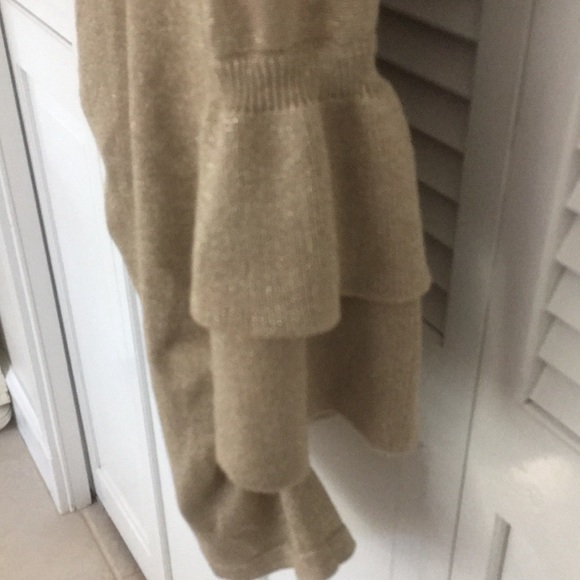 Maternity top - Picture 2 of 4